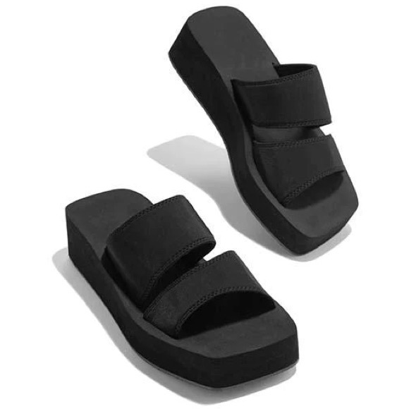 Black Dual Strap Platform Slip On Sandal - Picture 2 of 10